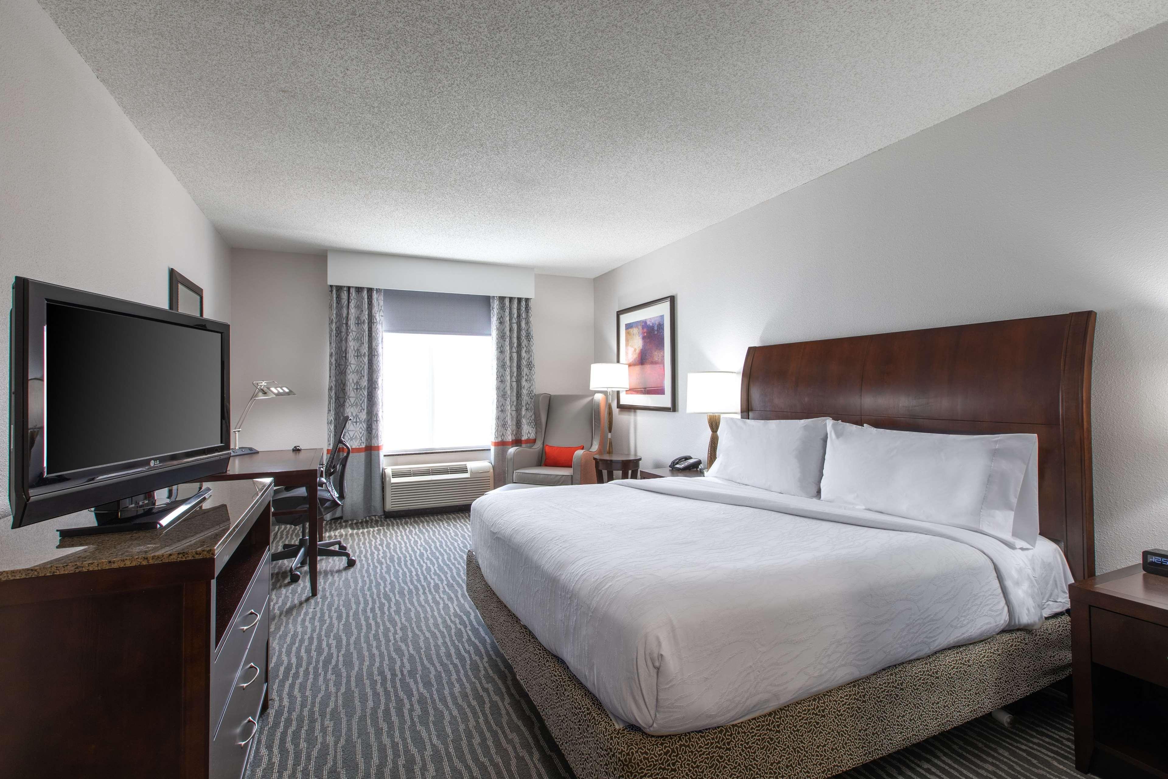 Hilton Garden Inn Лінчбурґ Екстер'єр фото