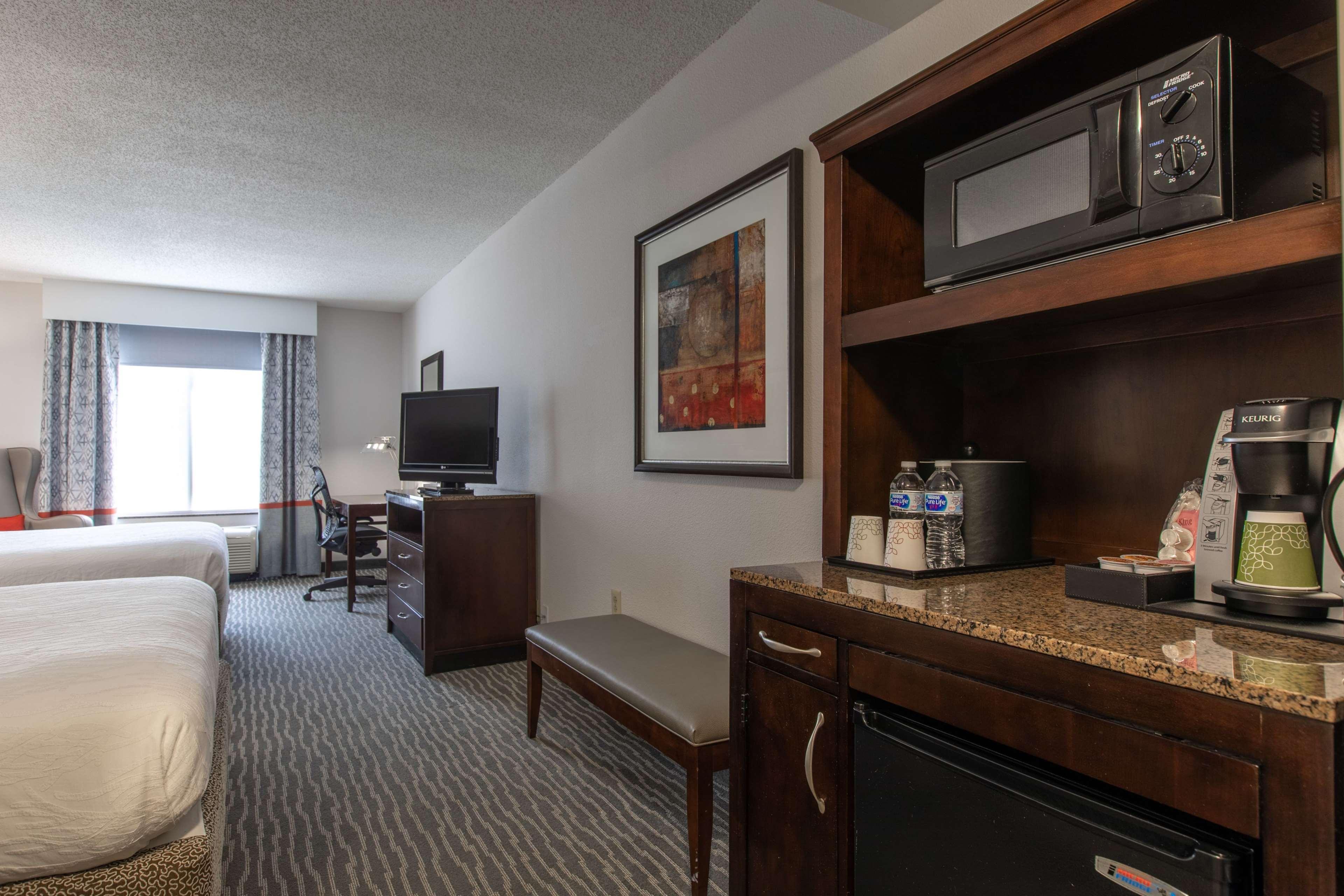 Hilton Garden Inn Лінчбурґ Екстер'єр фото