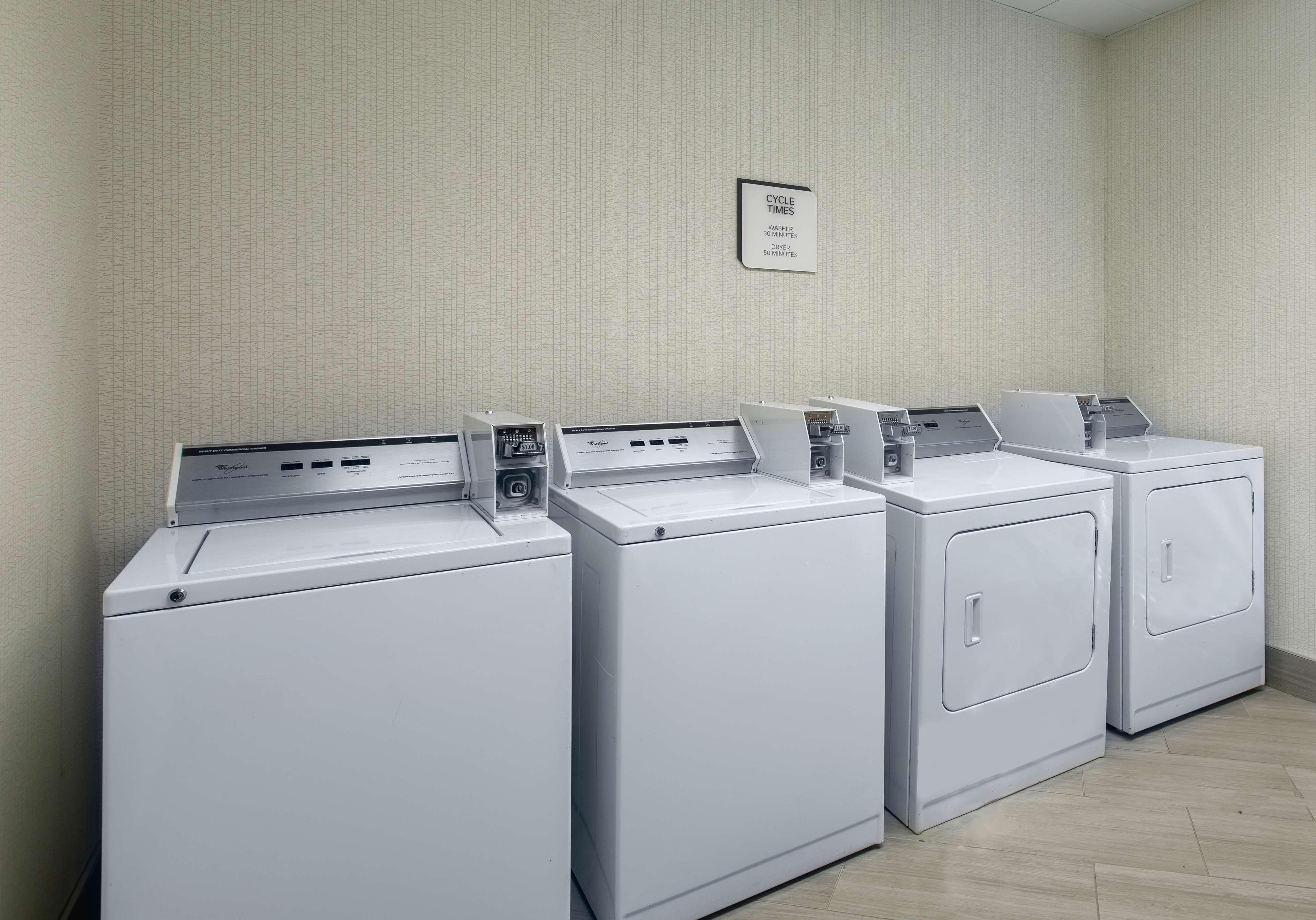 Hilton Garden Inn Лінчбурґ Екстер'єр фото