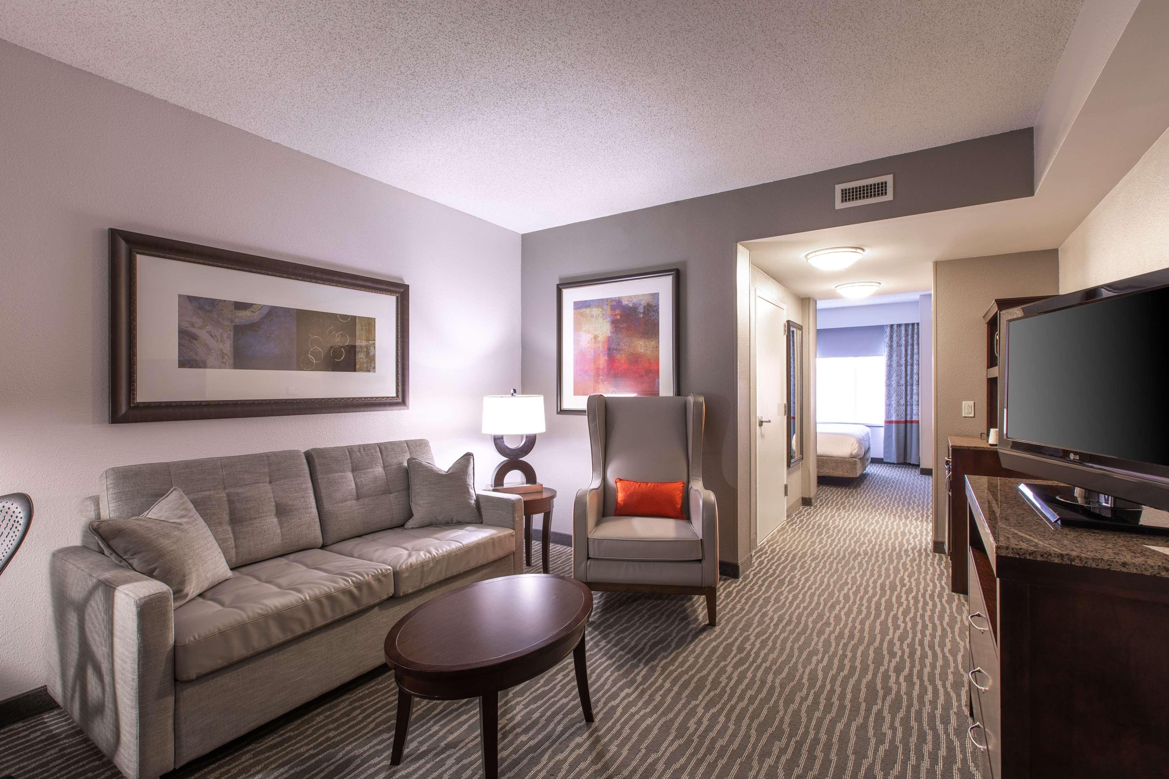 Hilton Garden Inn Лінчбурґ Екстер'єр фото