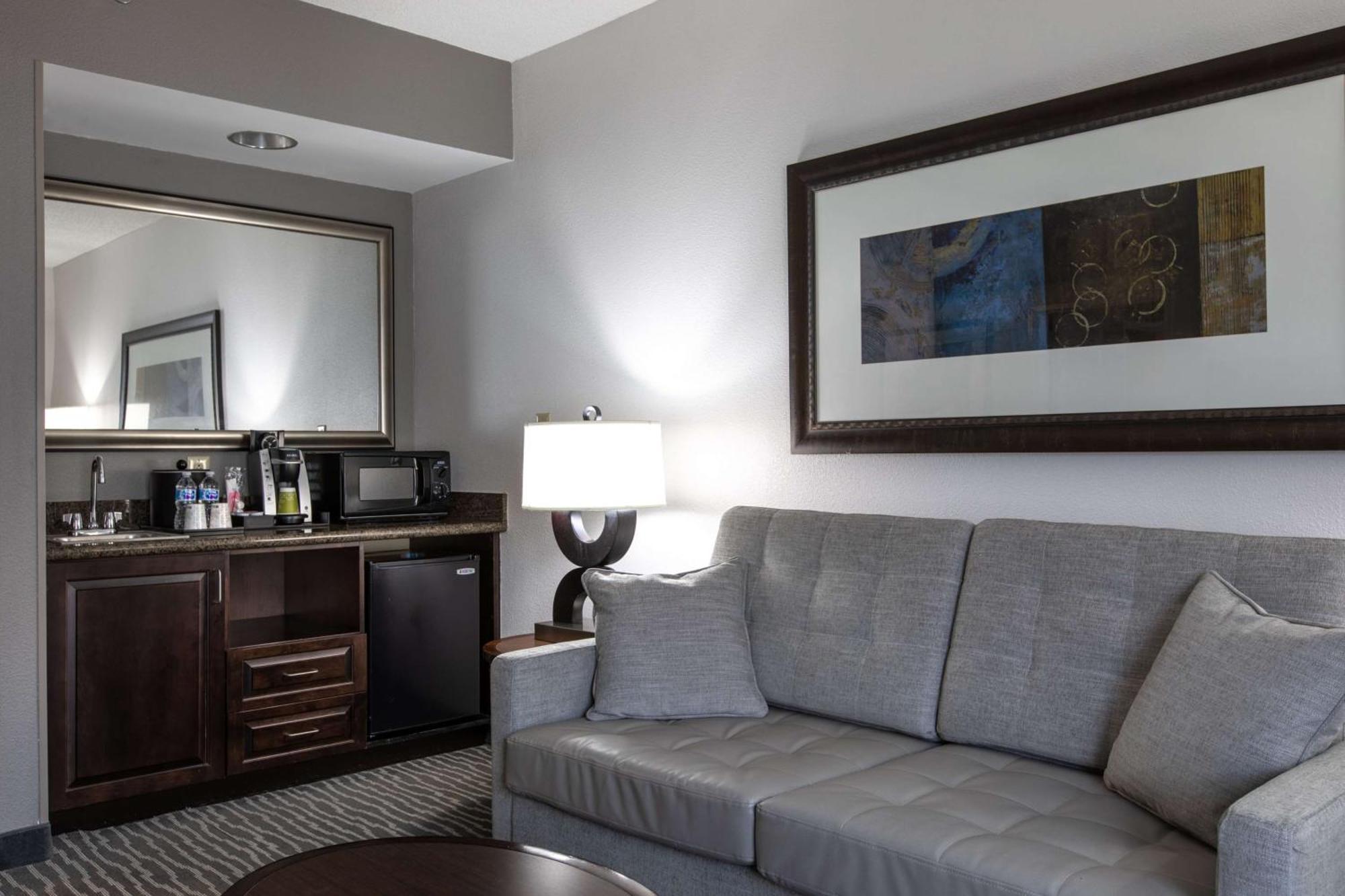 Hilton Garden Inn Лінчбурґ Екстер'єр фото